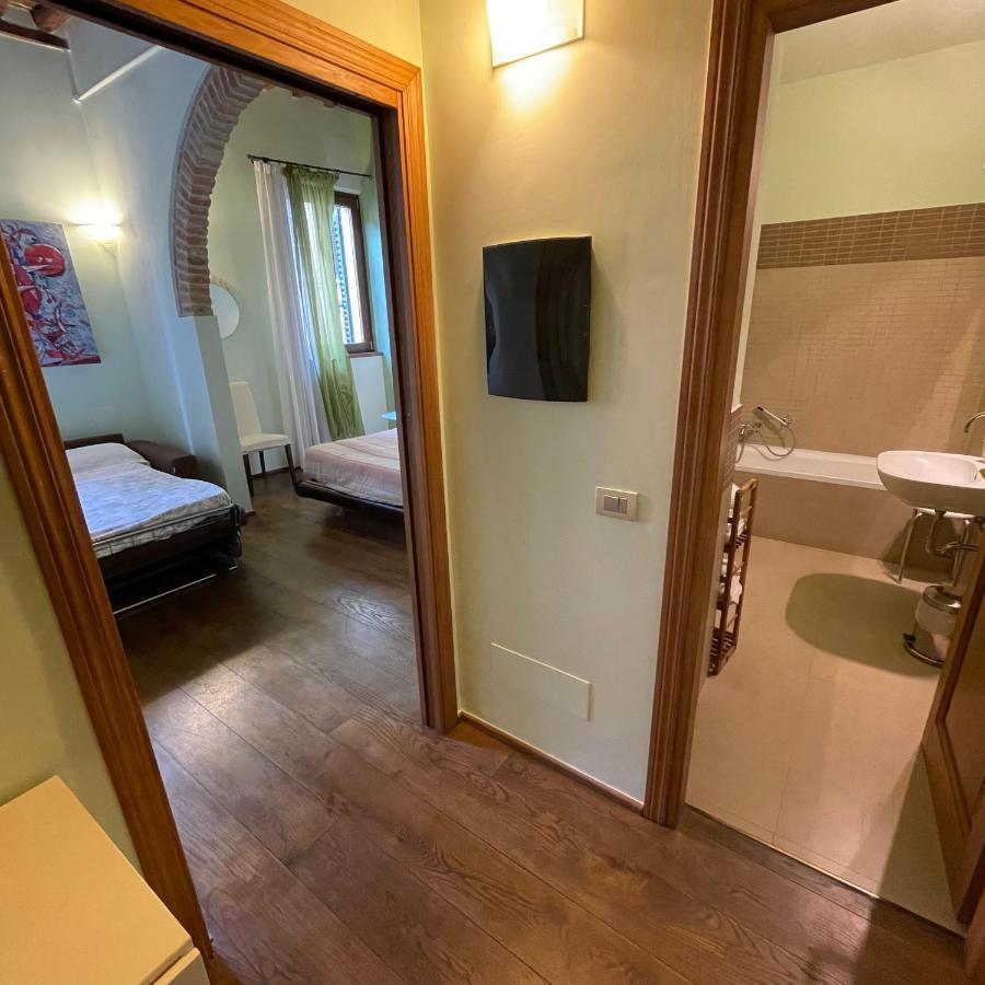 Guest-House Del Corso Apartman Montepulciano Stazione Kültér fotó
